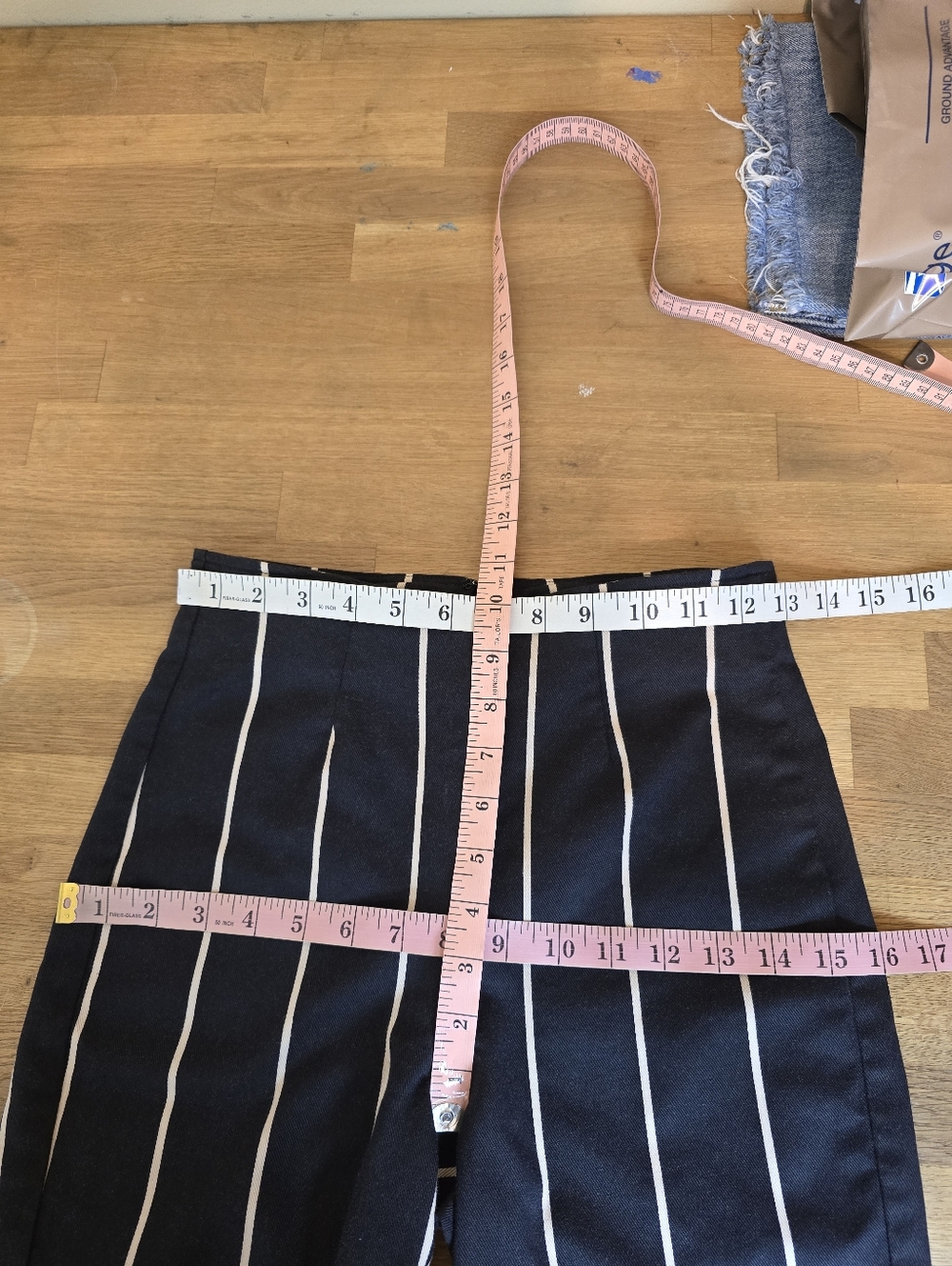 Reformation Marlon Pant Striped Cream And Black 2P - Picture 11 of 13